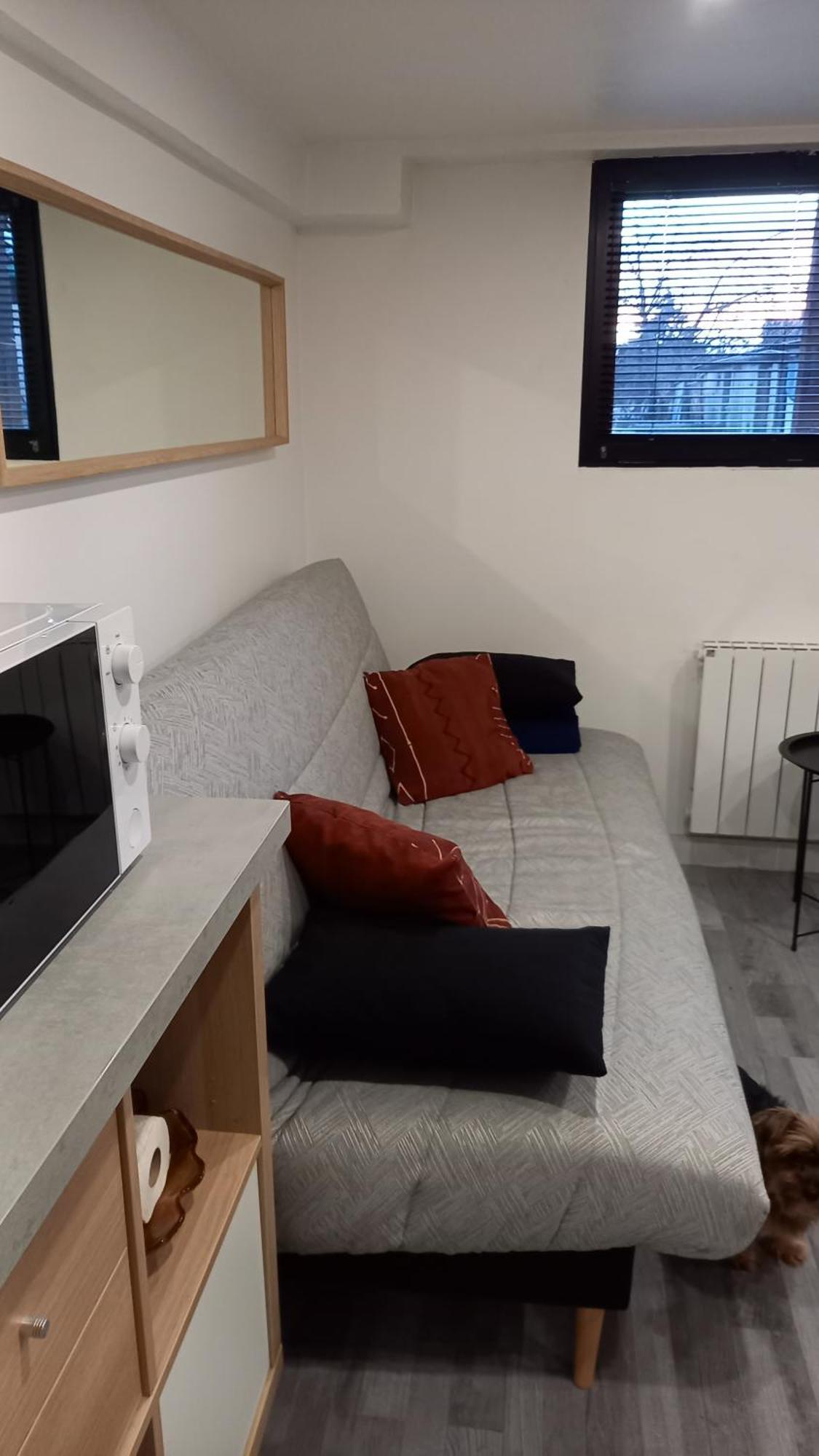 Appartement Individuel En Maison Beaumont-sur-Oise Buitenkant foto